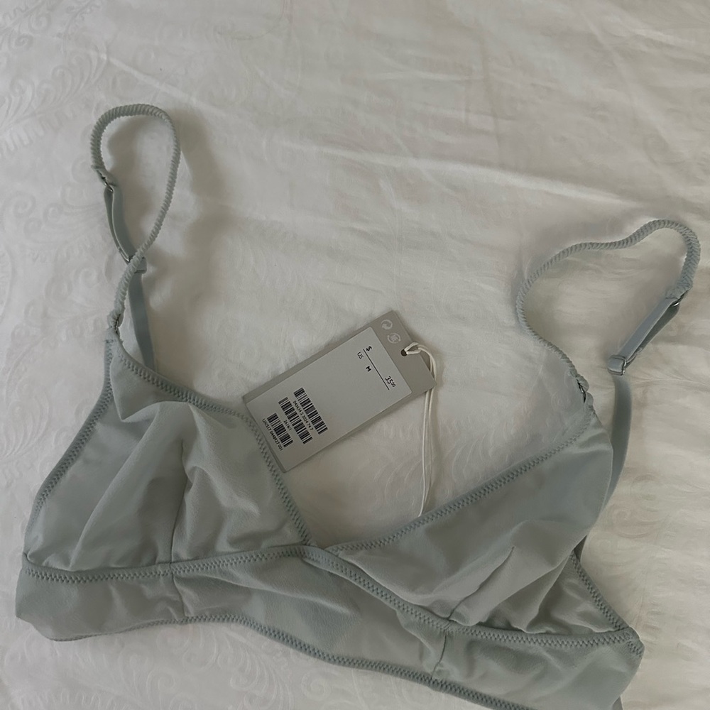 NWT COS Gray Seamless Bralette Intimates size M
